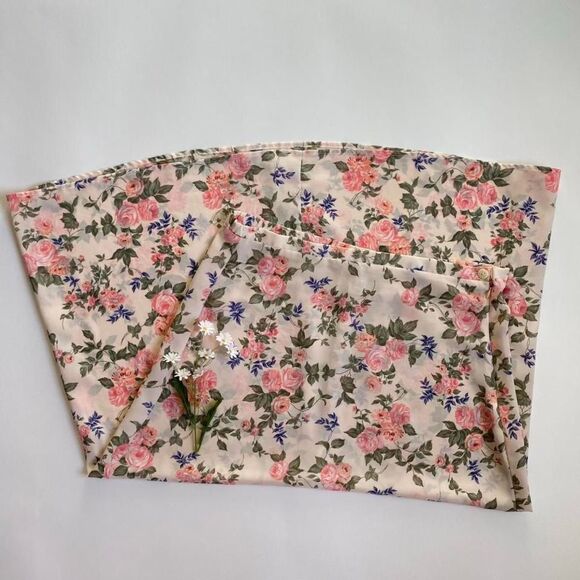 Vintage Dresses & Skirts - Vintage soft pink floral skirt